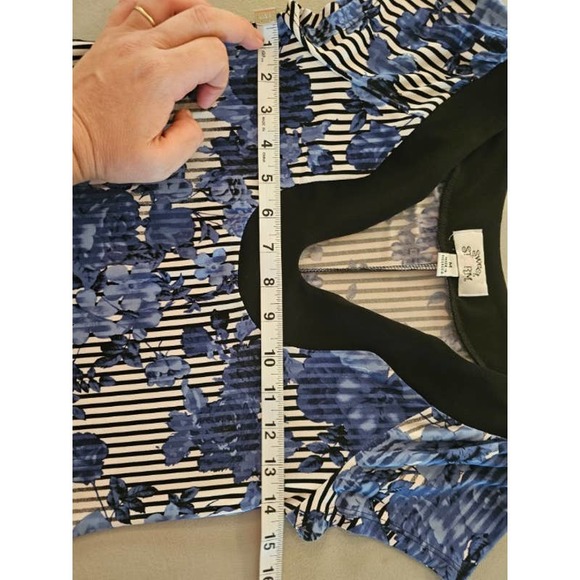 Slip-on Blue and White Floral & Stripe Slip on Dress - Picture 4 of 8